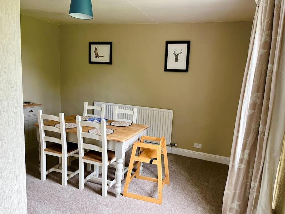 Holme Lodge Cottage Thirsk Exterior photo